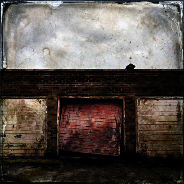 Anachronisme Rouge — Photographie numérique par antoine marelle, meung sur loire