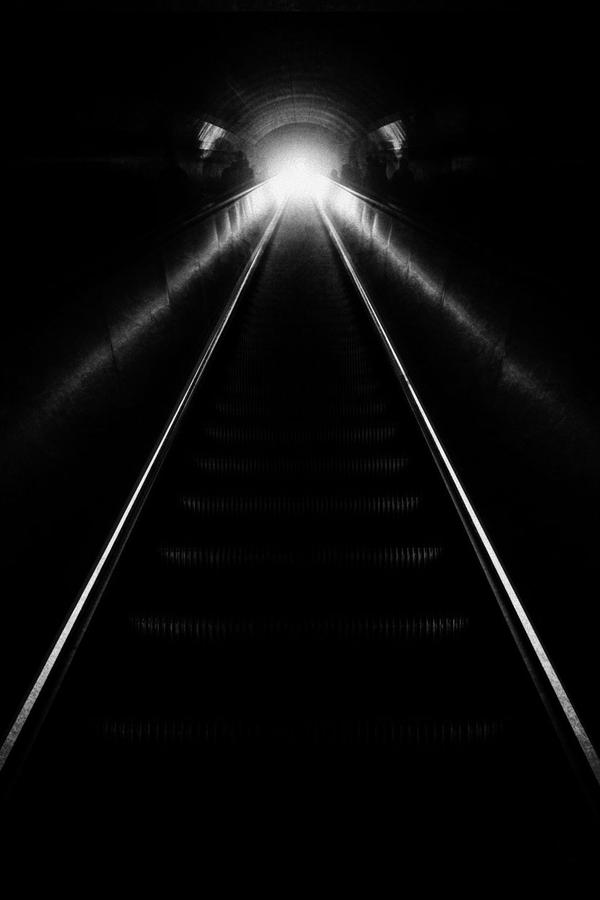 Éclipse Inversée — Art numérique par antoine marelle, meung sur loire