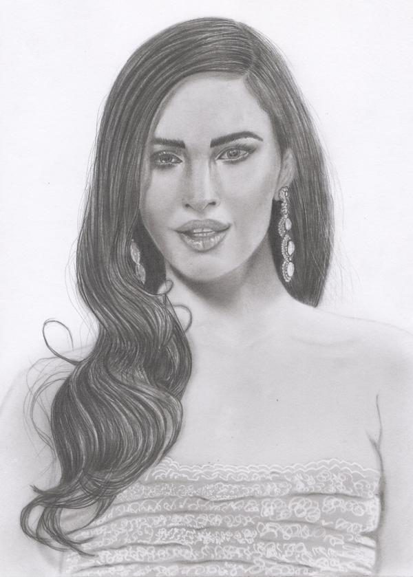 Âme Monochrome par Mary G — Crayon graphite 制作 Mary G, Dubaï